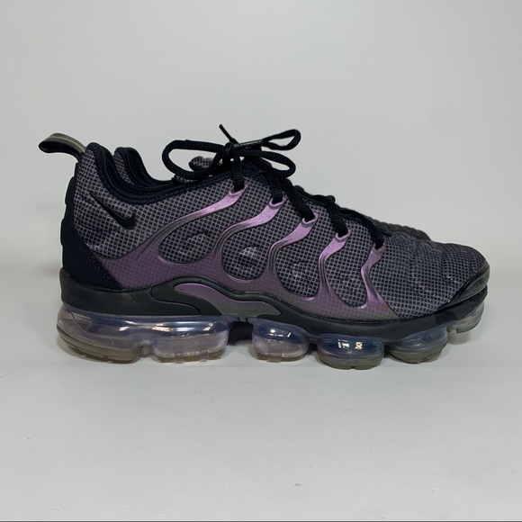 eggplant vapormax